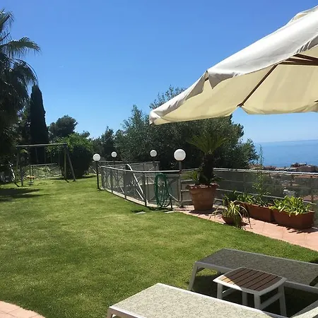Il Giardino Sul Mare Holiday home *